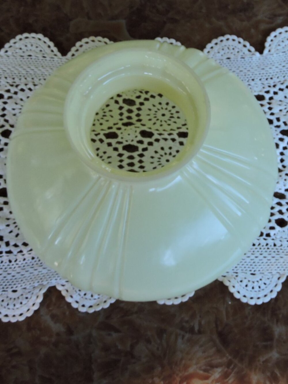 Original Vintage Coleman #443 Kremelite Gas Lamp Shade 10" Aladdin - Picture 7 of 10